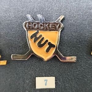 "Hockey nut" hockey pin NEW